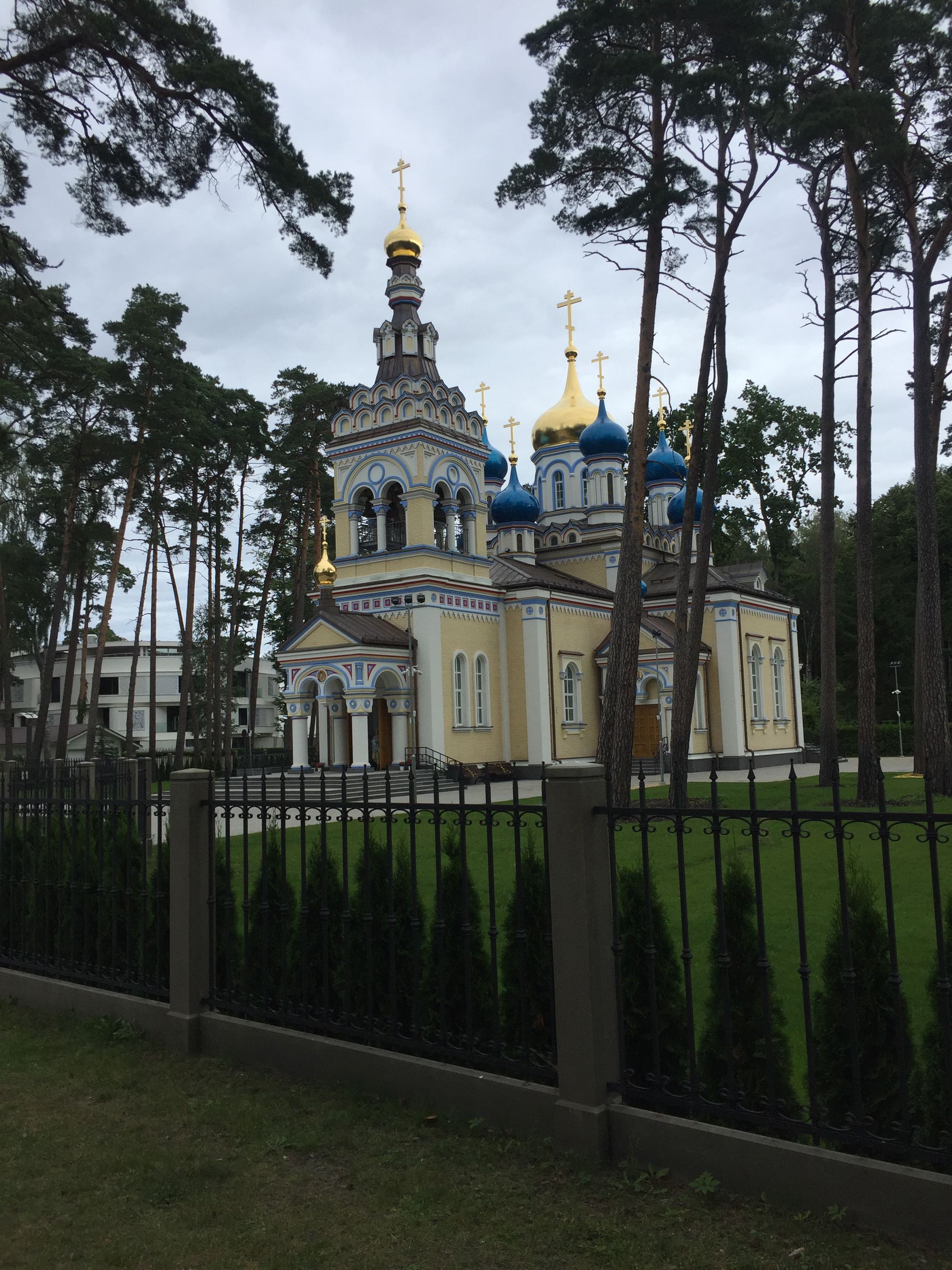 Orthodoxe Kirche im Badeort Jurmala
